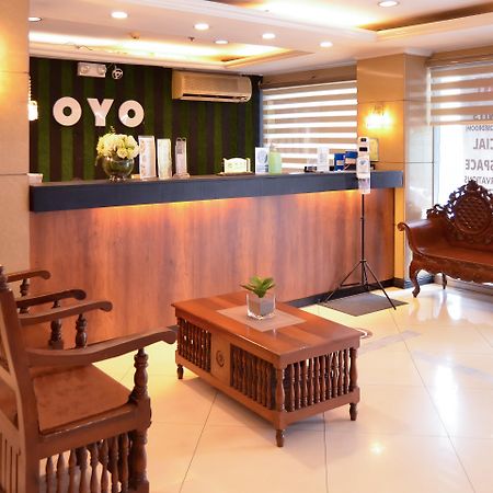 Super Oyo 791 Bell Mansion Hotel Bandar Quezon Luaran gambar