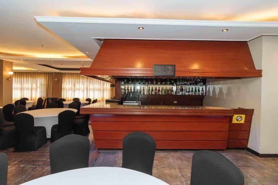 Super Oyo 791 Bell Mansion Hotel Bandar Quezon Luaran gambar