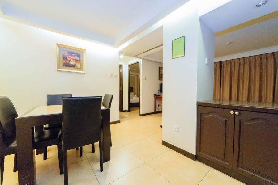Super Oyo 791 Bell Mansion Hotel Bandar Quezon Luaran gambar