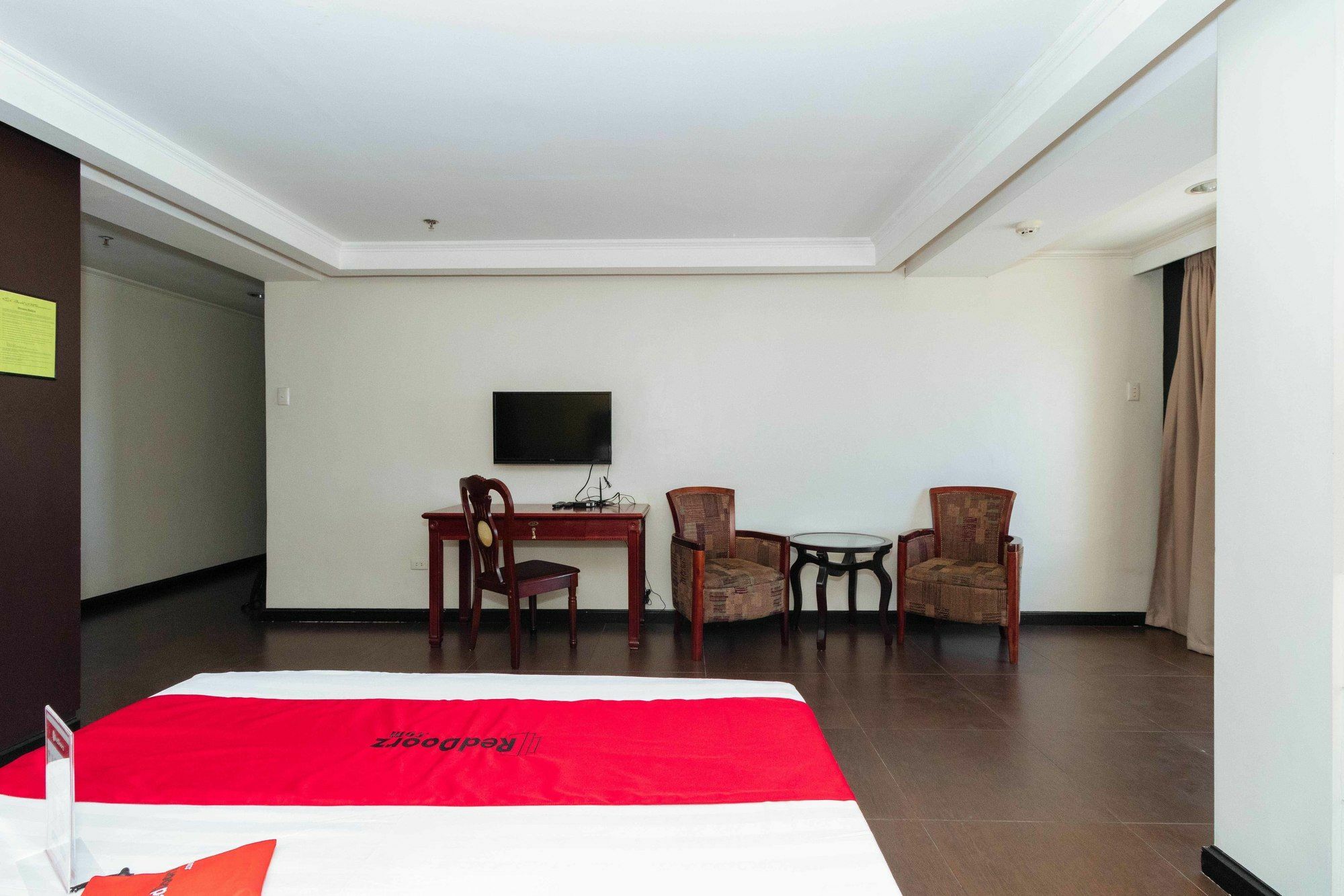 Super Oyo 791 Bell Mansion Hotel Bandar Quezon Luaran gambar